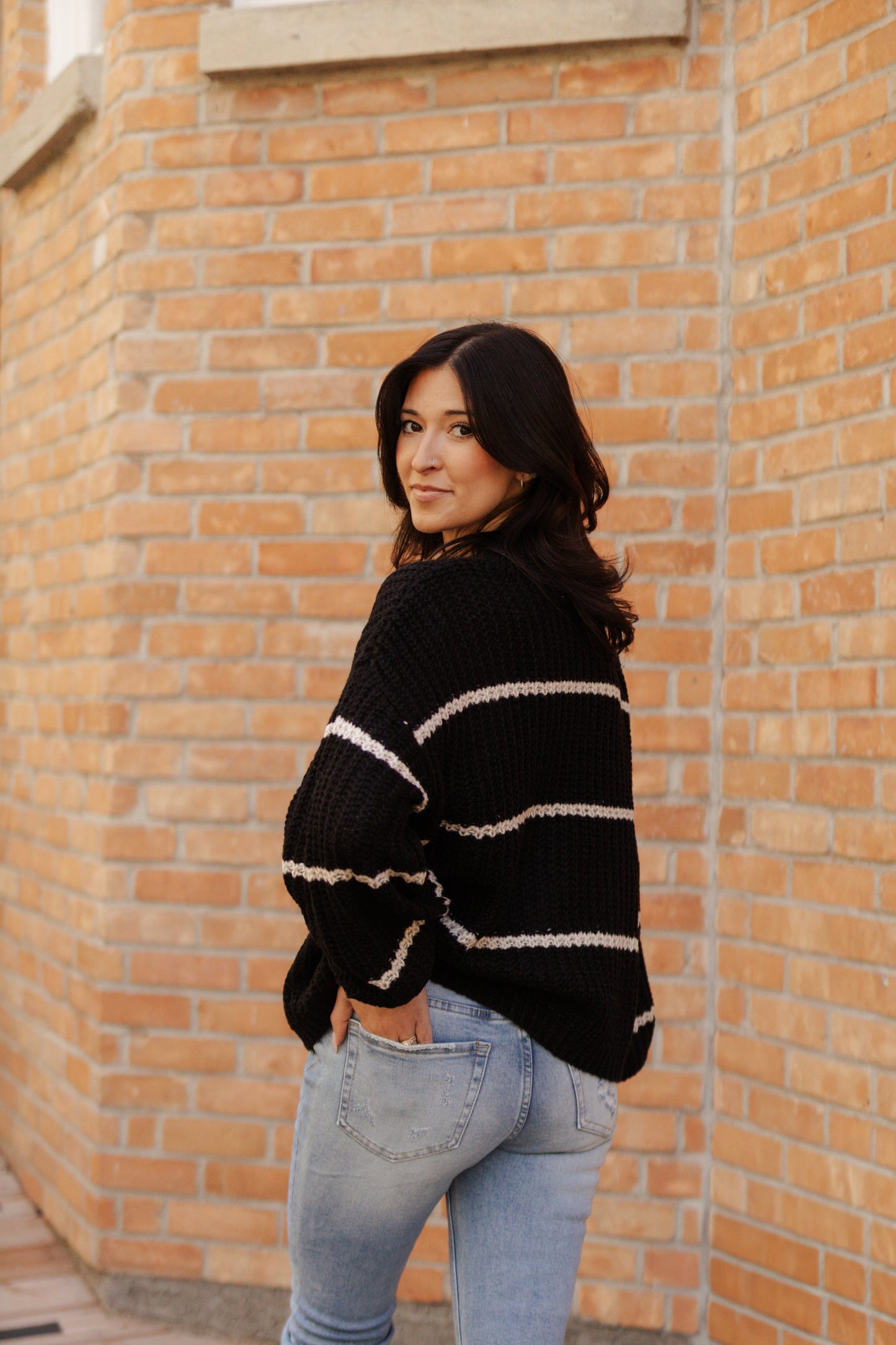Renette Oversized Sweater-Black