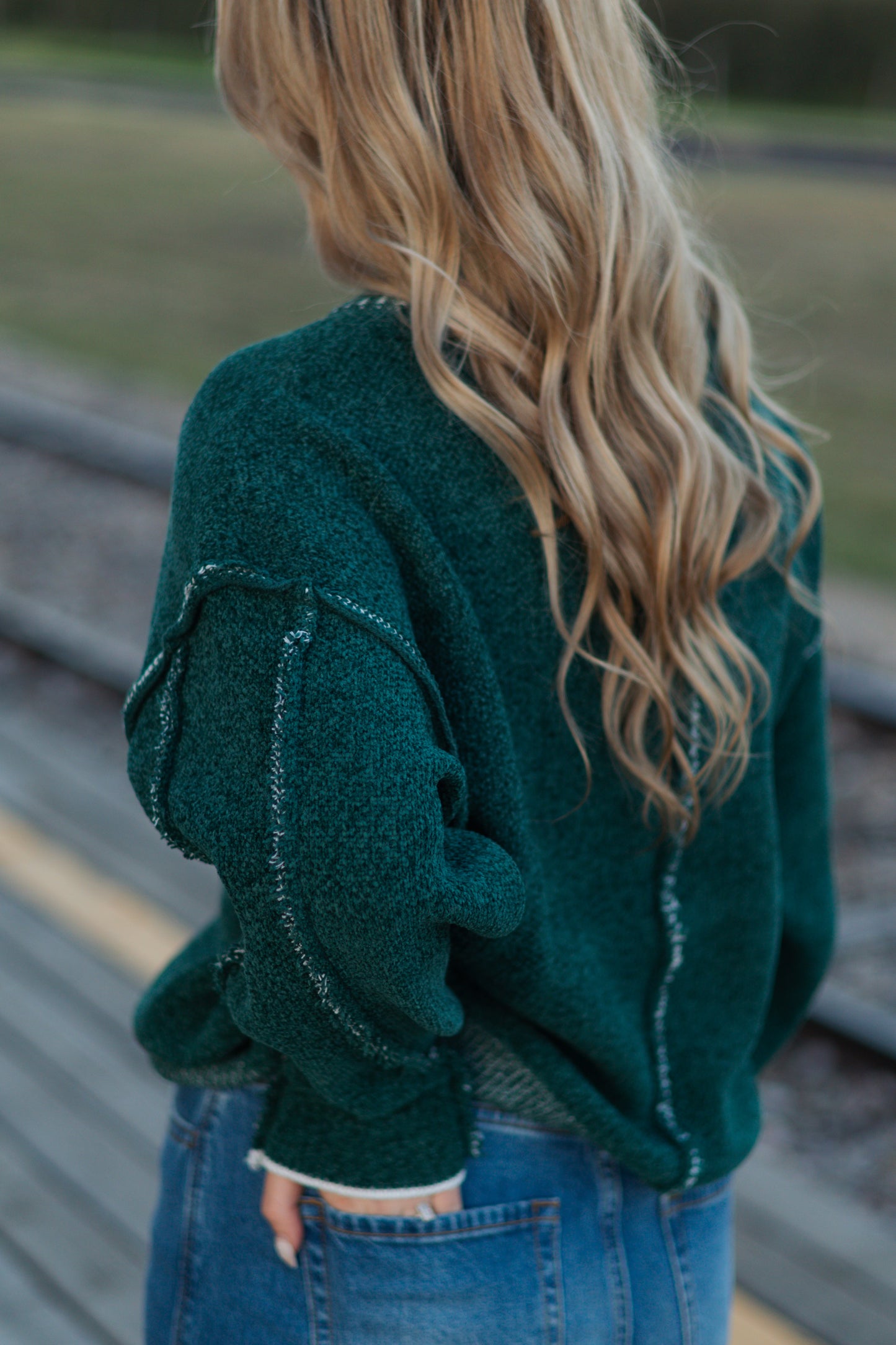 Cindy Exposed Seam Sweater - Hunter Green