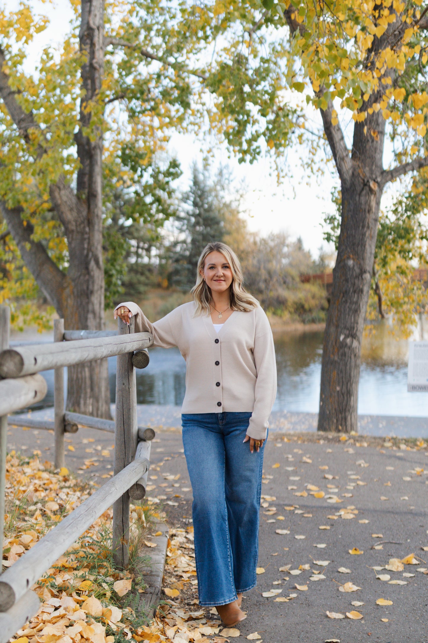 Danielle Cardigan- Sand Beige