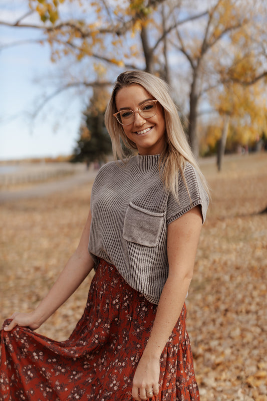 Mila Short Sleeve Cropped Sweater- Mocha