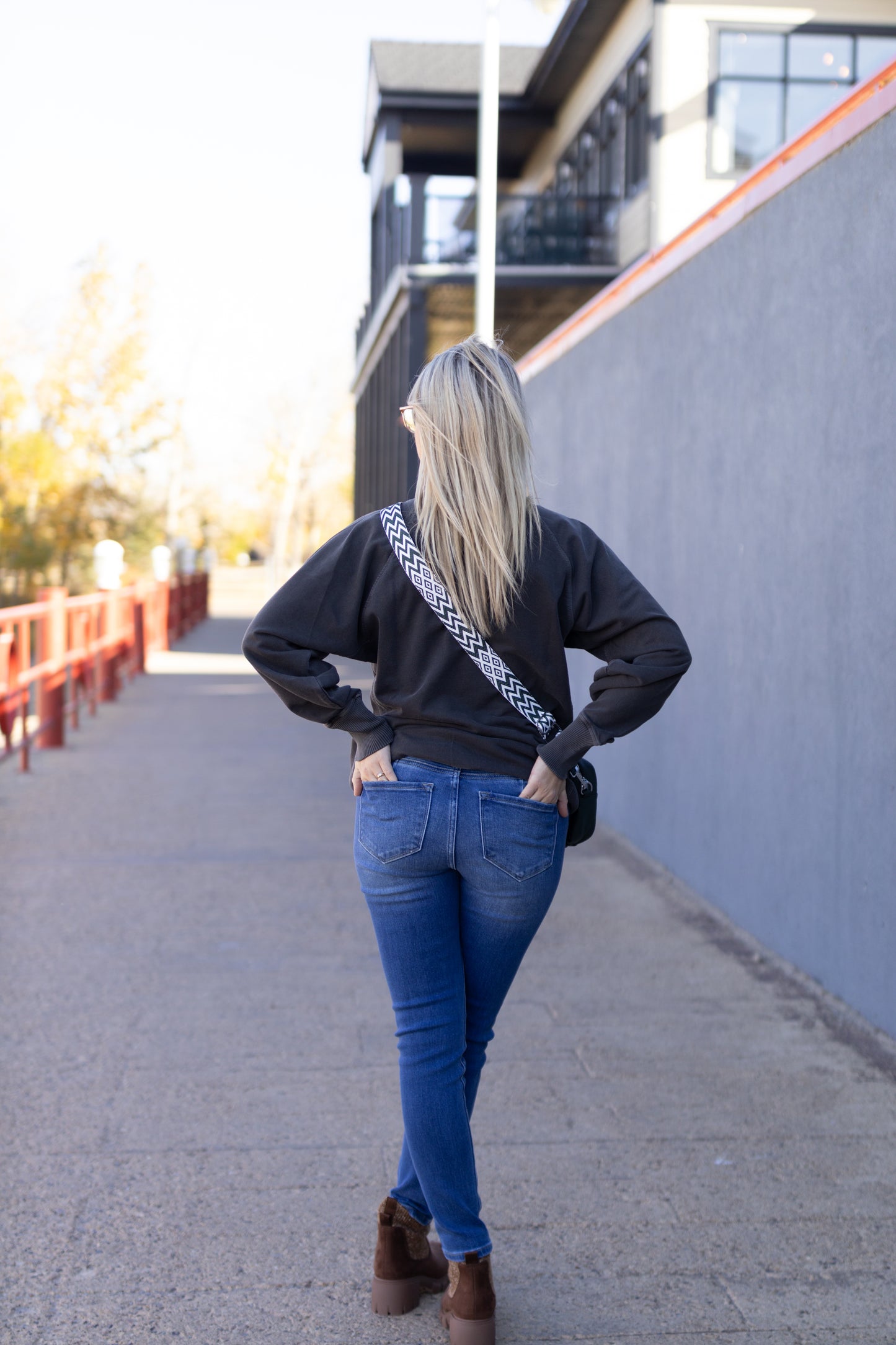 Hanna French Terry Pullover- Black