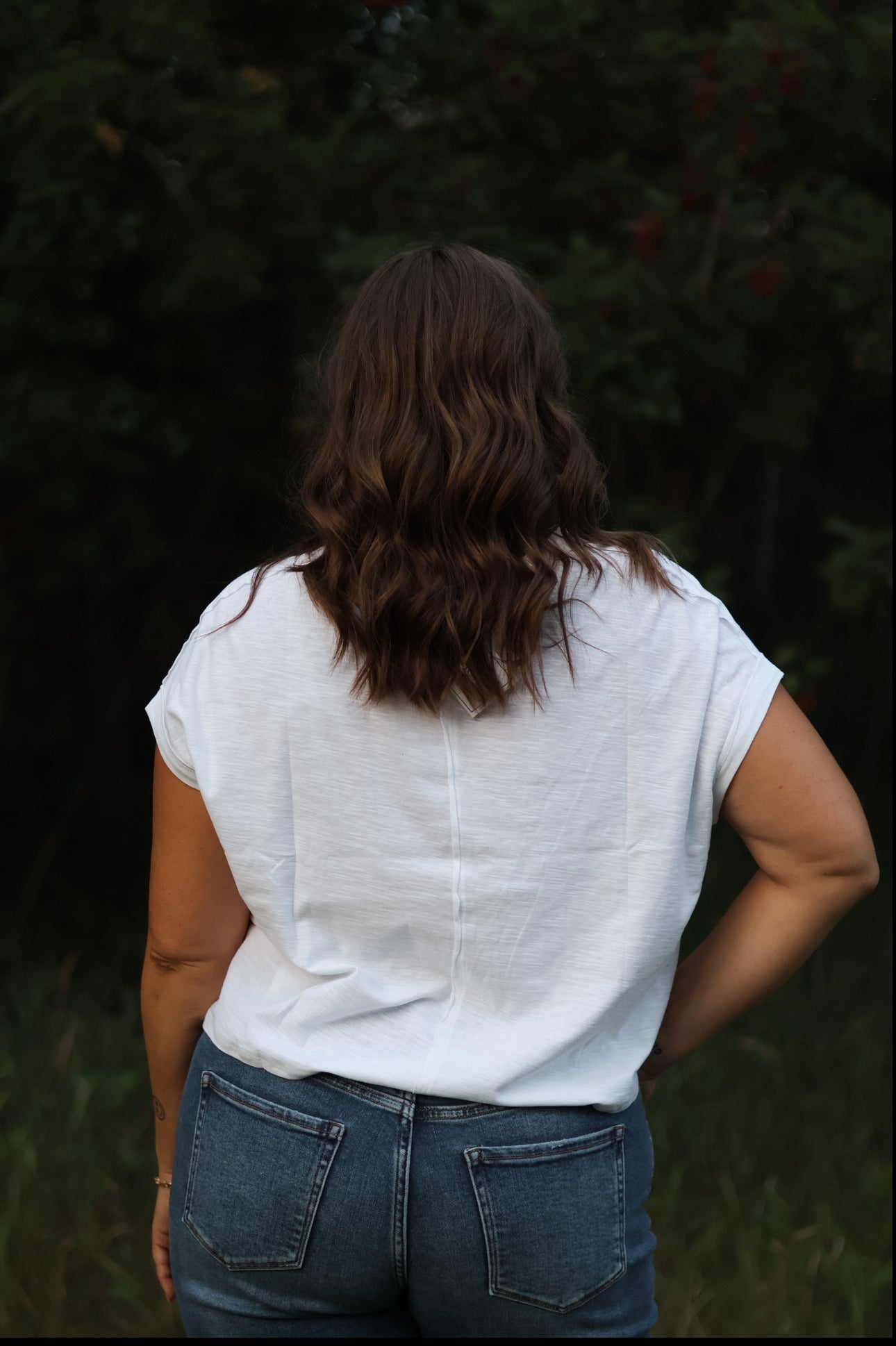 Anna Round Neck Relaxed Tee