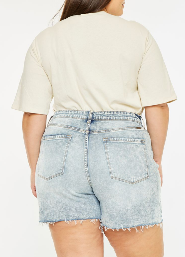 +Lizzy 90's High Rise Frayed Hem