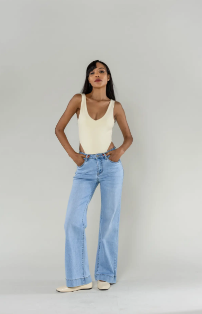 Alana High-Waisted Stretch Flare