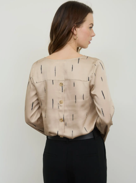 Brush Stroke Print 3/4 Tab Sleeve Satin Top