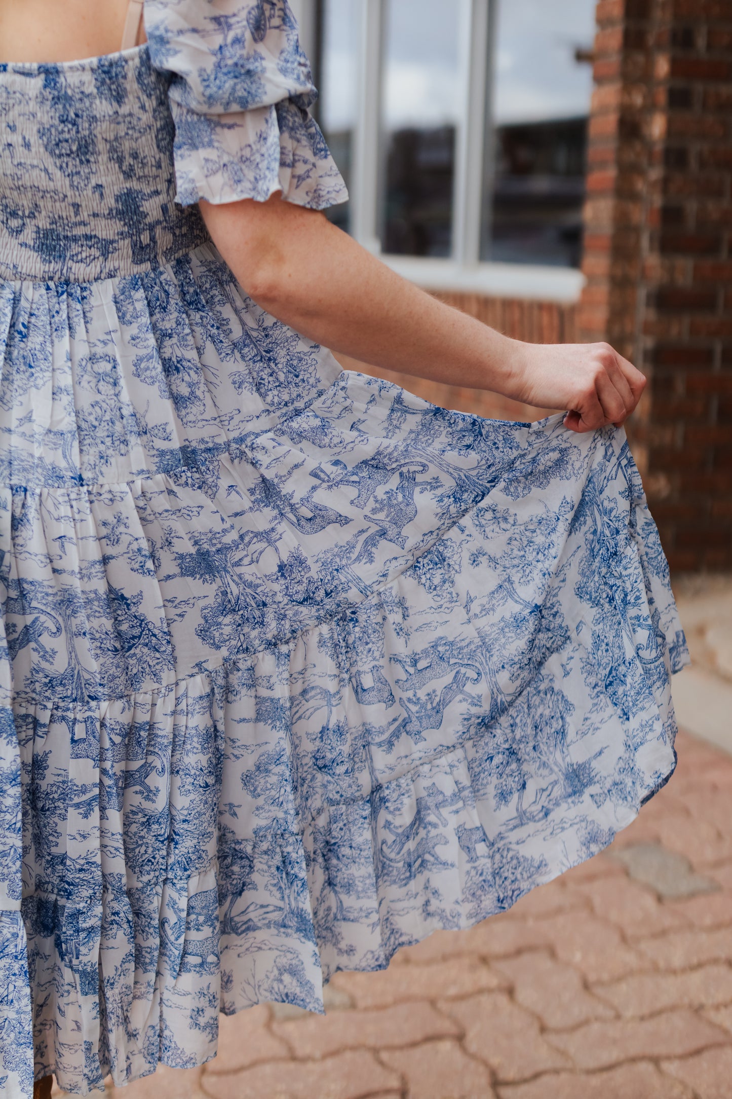 Lenni Floral Bubble Sleeve Midi Dress