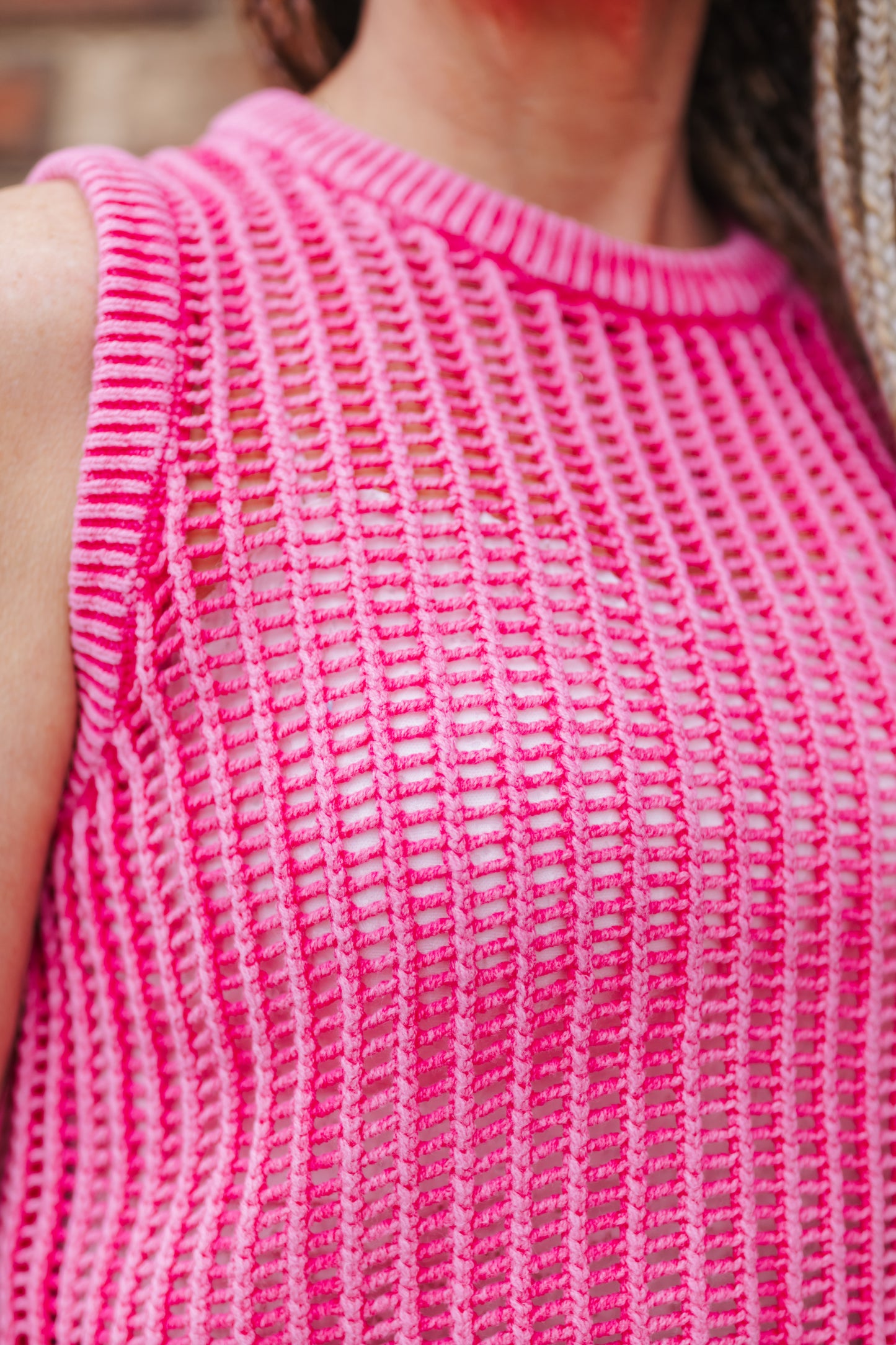Sandi Acid Washed Fishnet Sleeveless Sweater - Fuchsia