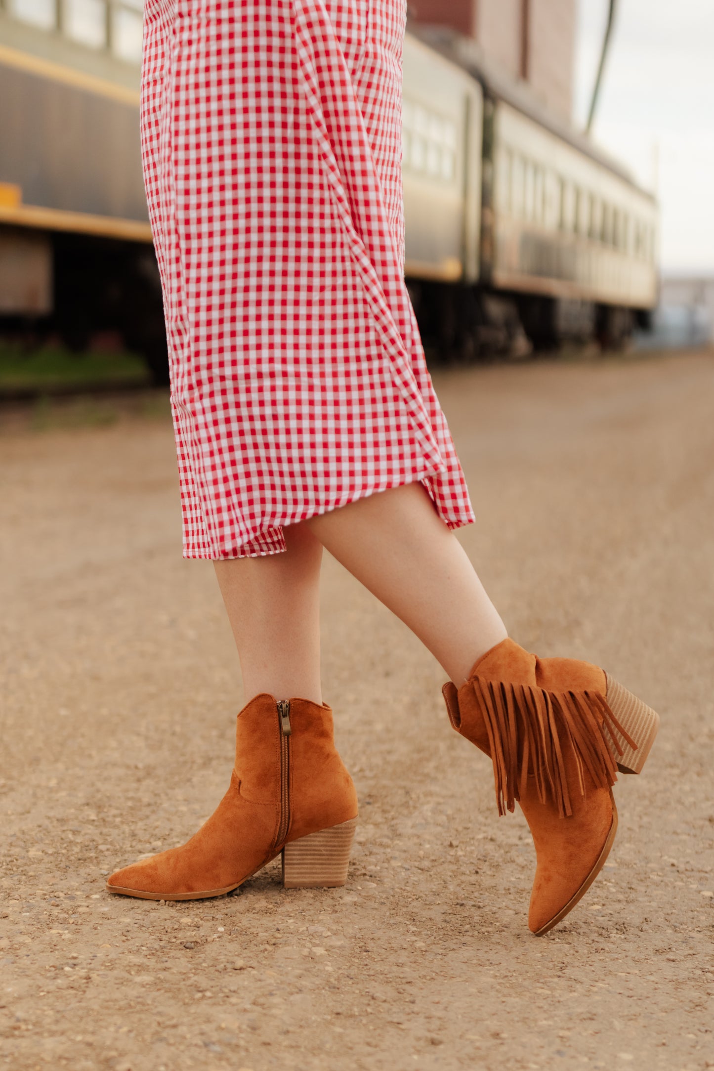 LEO Fringe Ankle Boot - Camel