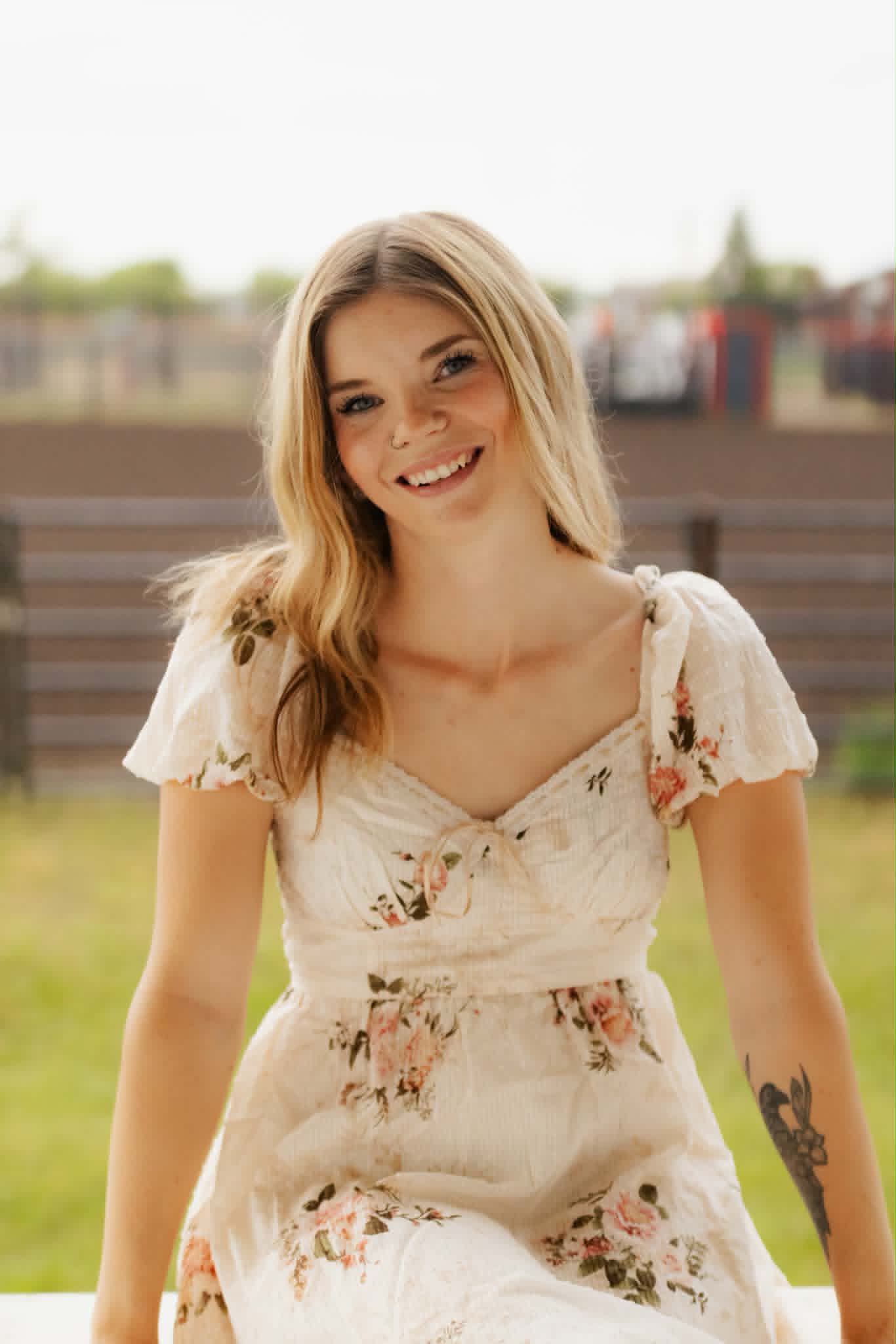 Lea Floral Striped Clip Dot Sweetheart