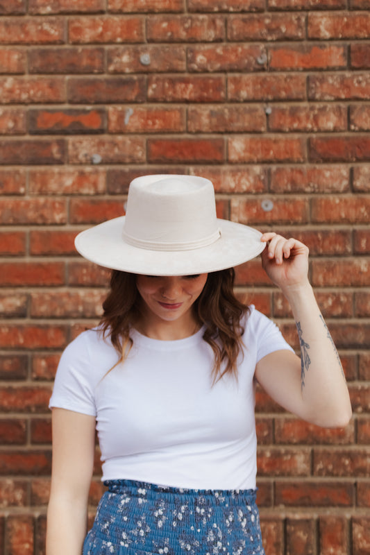 Juliet Crew Neck Cropped Tee - White