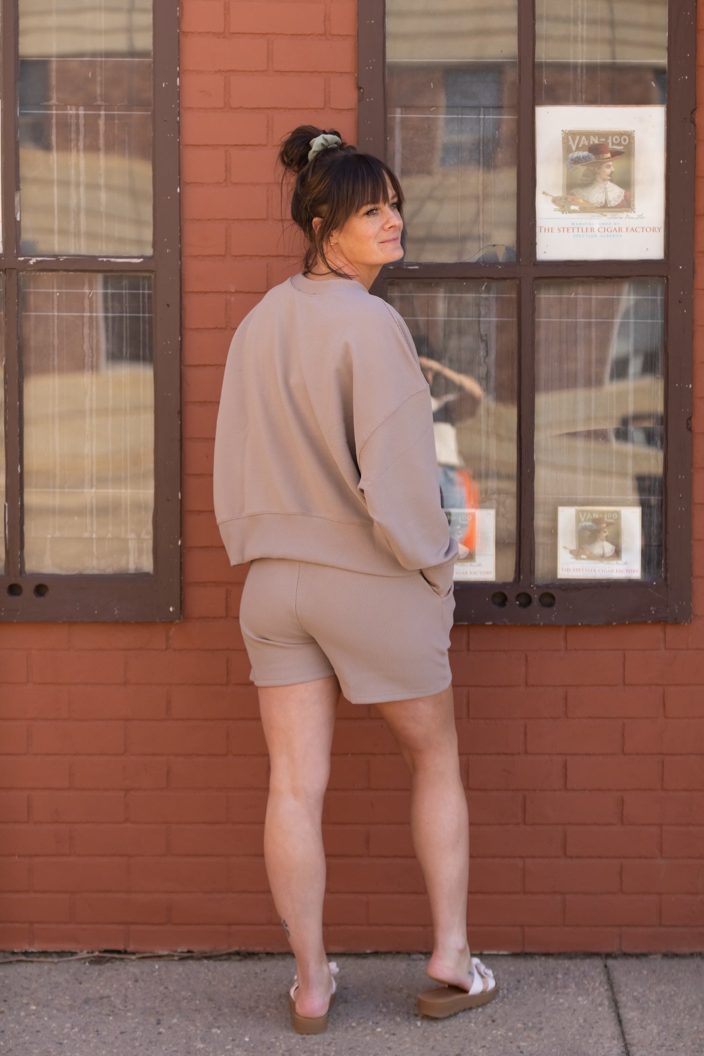 Donna Ribbed Pullover & Shorts Set - Cocoa