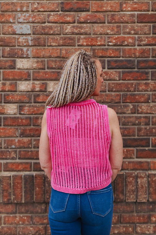 Sandi Acid Washed Fishnet Sleeveless Sweater - Fuchsia