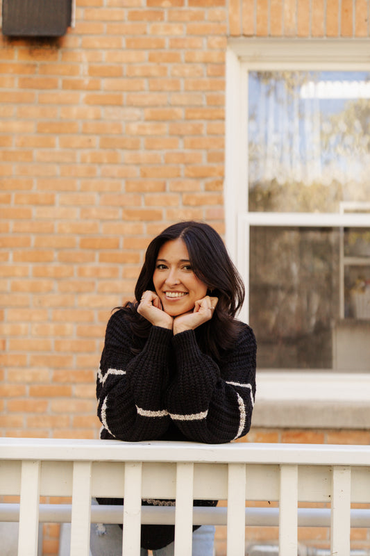 Renette Oversized Sweater-Black