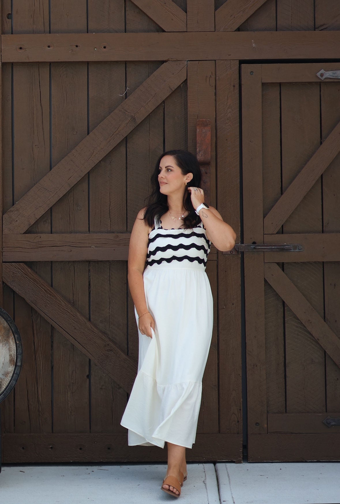 Amren Wavy Detail Midi Dress