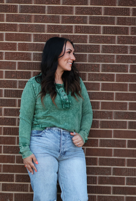Trista Acid Wash Long Sleeve - Dk Green