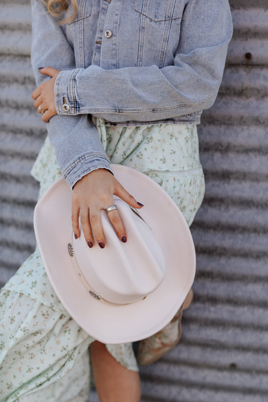 Western Love Classic Cowgirl Hat- White