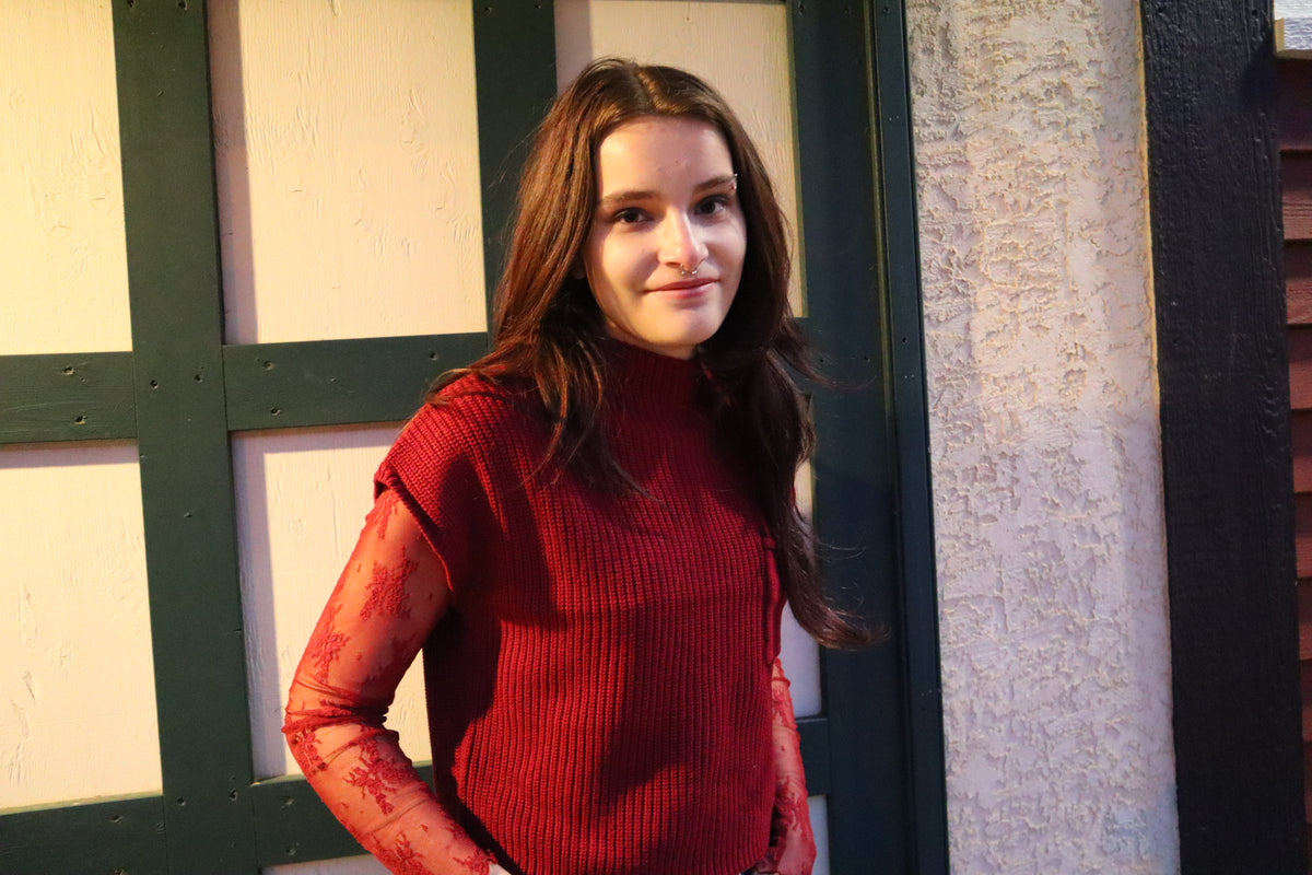 Short Sleeve Knit Sweater