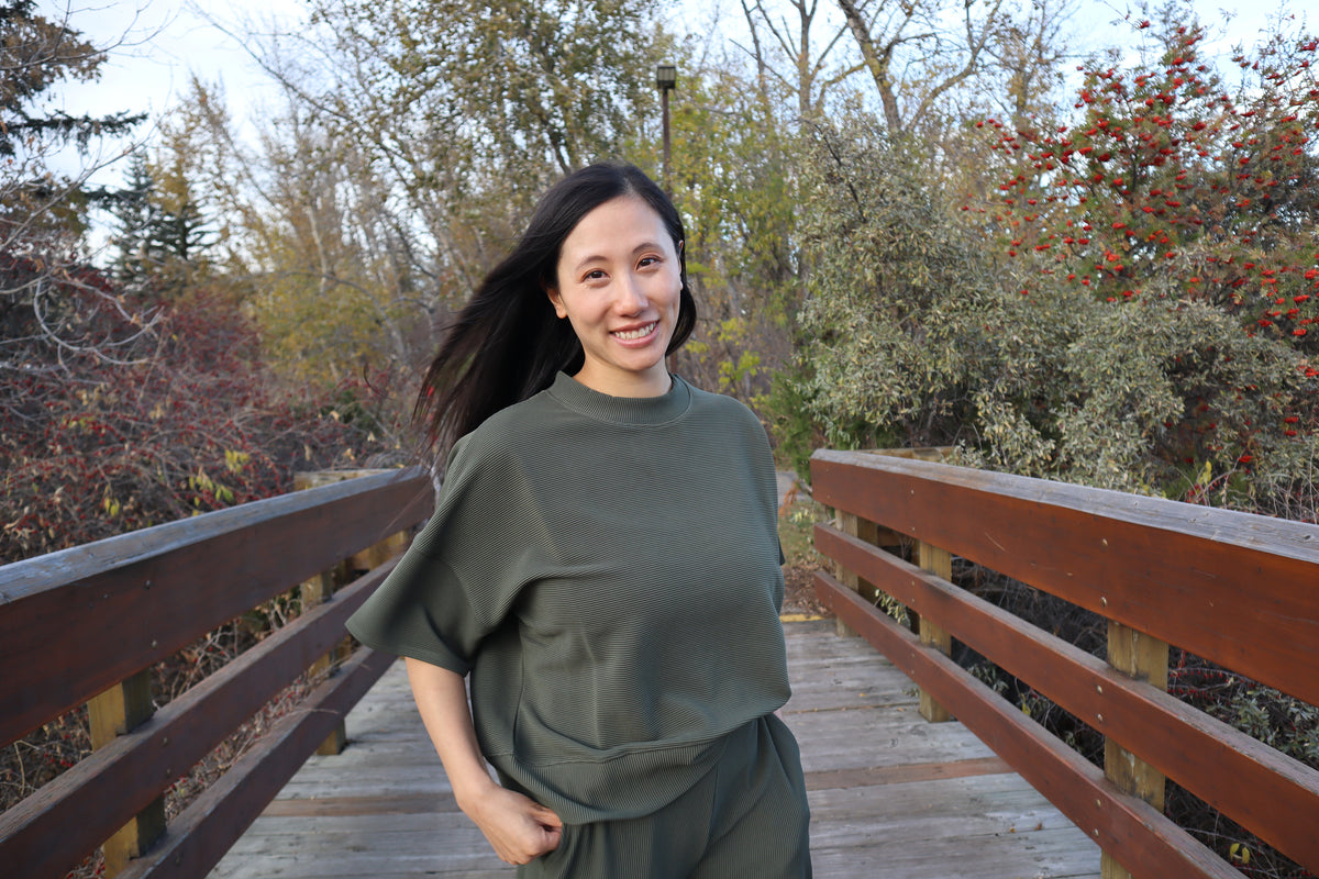 Ribbed Round Neck Tee - Olive