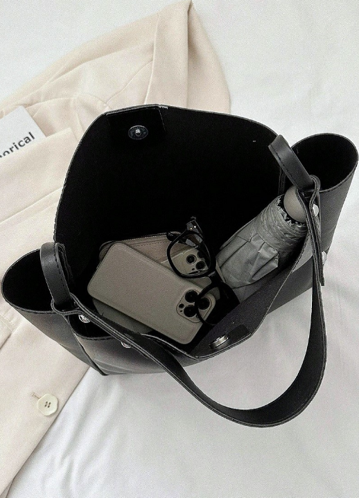 Wilson Slouch Shoulder Bag