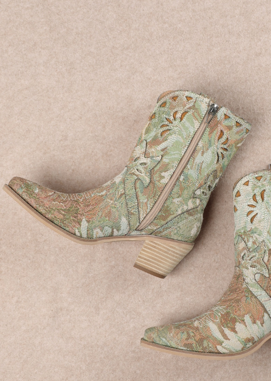 Amaryllis Floral Cowgirl Boot