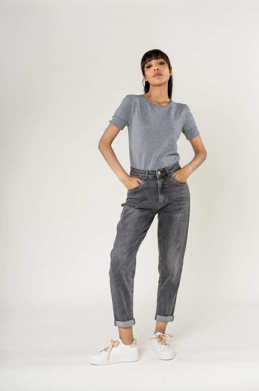 Annie Washed Grey Boyfriend Jean