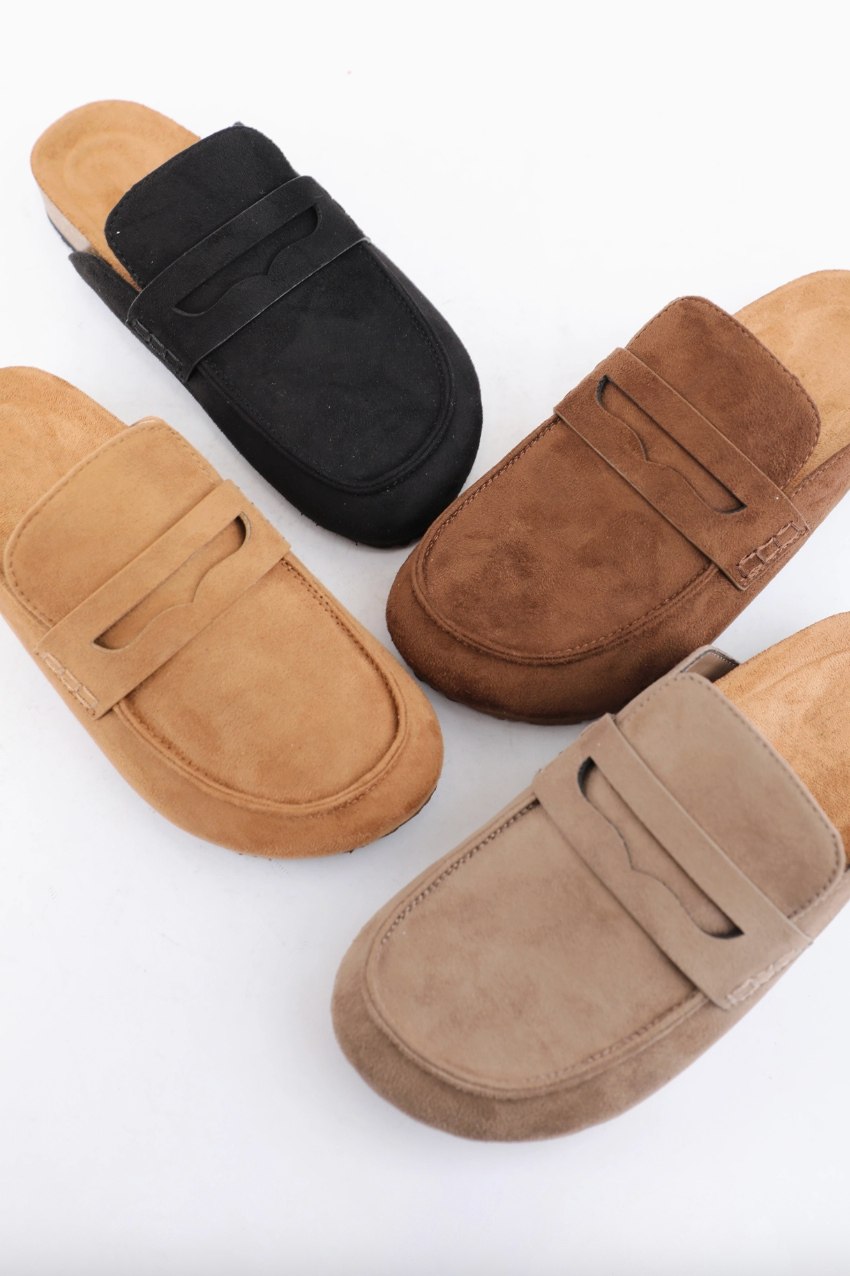 Pinata Slip on Loafer - Chocolate
