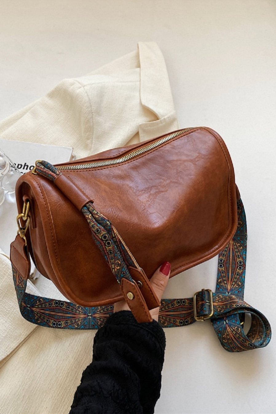 Shaylee Pattern Strap Zipper Shoulder Bag - Camel