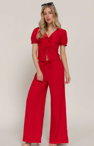 Kyler V-Neck Short Sleeve Top - Red