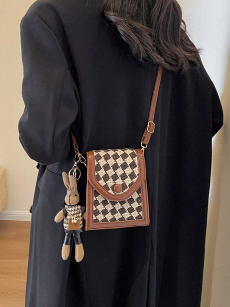 Regina Checkerboard Contrast Crossbody - Camel