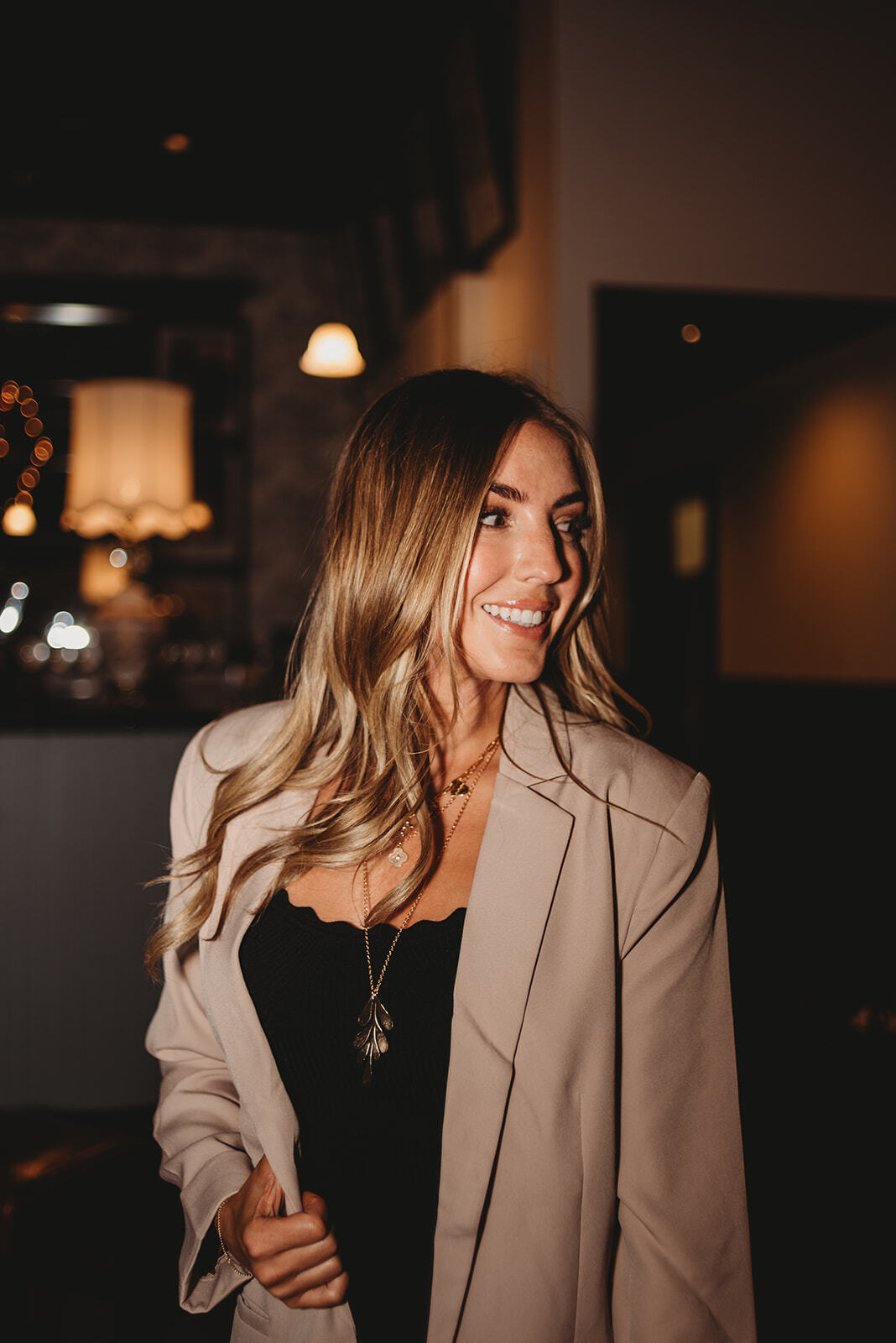Bella Long Sleeve Blazer- Mocha