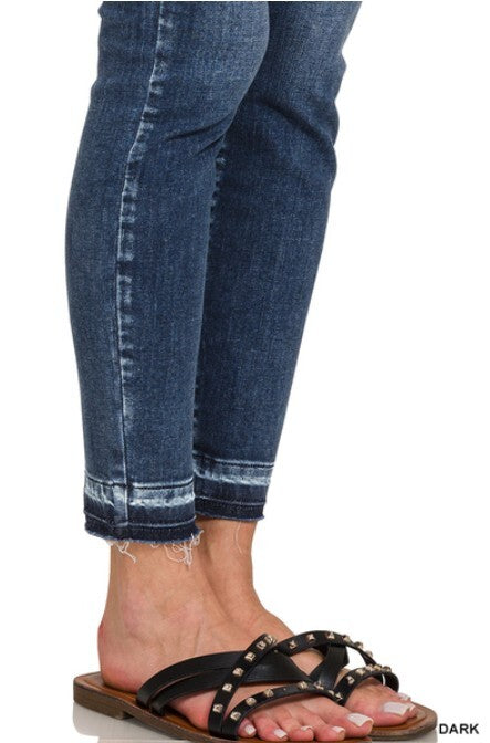 Tabitha Distressed Skinny Jean- Dark
