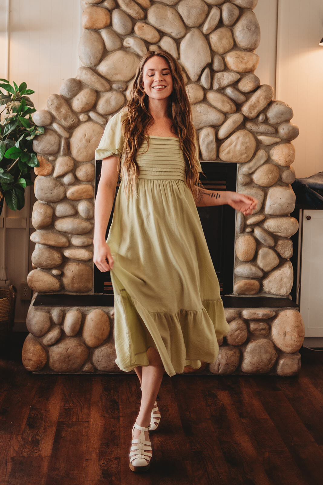 June Puff Sleeve Midi - LT Green